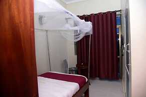 Golden View Hotel Ibanda