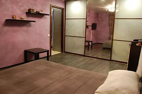 Cozy Flat in the Center of SPb