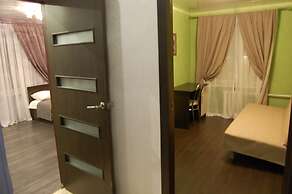 Cozy Flat in the Center of SPb