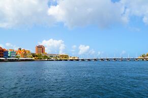 Group Garden Getaway