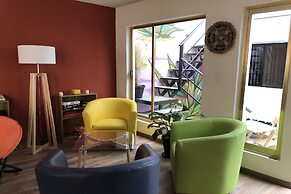Collection O Frida Suites & Lounge