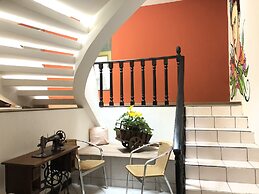 Collection O Frida Suites & Lounge