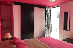 Collection O Frida Suites & Lounge