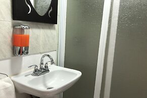 Collection O Frida Suites & Lounge