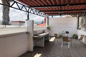 Collection O Frida Suites & Lounge