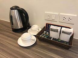 The Hub Suratthani Hotel