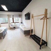 Goiglo Hotel & Hostel