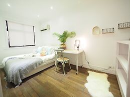 BR4&Zhongxiao Fuxing