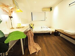 BR4&Zhongxiao Fuxing