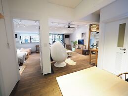 BR4&Zhongxiao Fuxing