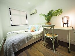 BR4&Zhongxiao Fuxing