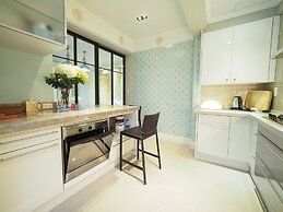 BR4&Zhongxiao Fuxing