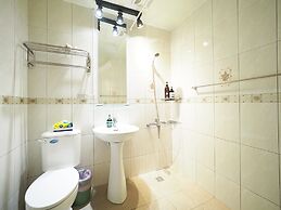 luxury Linguang MRT station