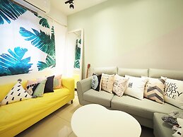 luxury Linguang MRT station