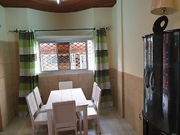 Makepe St Tropez Apartments - Orange Cam