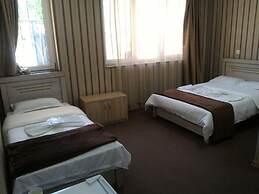 7 Star Hotel