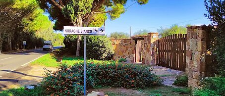 B&B Nuraghe Bianco