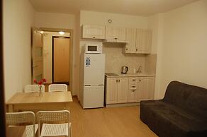 Studio Apartment City Center and Subway