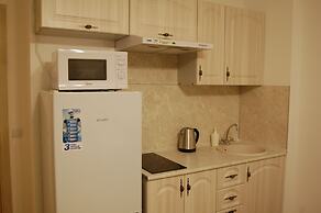 Studio Apartment City Center and Subway