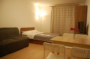 Studio Apartment City Center and Subway