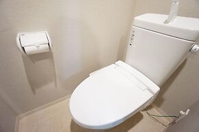 Terry's Apartment Namba West I E02C