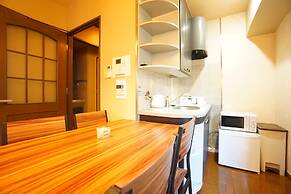 Terry's Apartment Shinsaibashi East I G04C