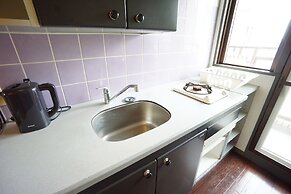 Terry's Apartment Shinsaibashi East I G12F