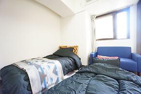 Terry's Apartment Shinsaibashi East I G13B