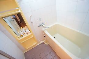 Terry's Apartment Shinsaibashi East I G13B