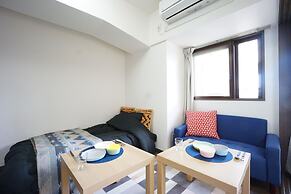 Terry's Apartment Shinsaibashi East I G13B