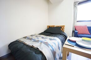 Terry's Apartment Shinsaibashi East I G13B