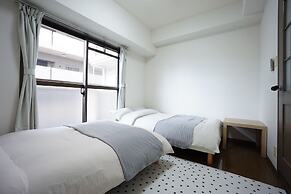 Terry's Apartment Shinsaibashi East I G11A