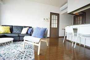 Terry's Apartment Shinsaibashi East I G11A