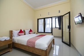 OYO 2204 Griya Hita
