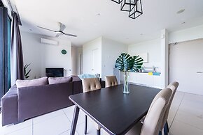 Dream City By Himmel