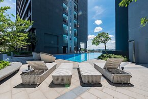 Dream City By Himmel