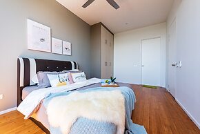 Dream City By Himmel