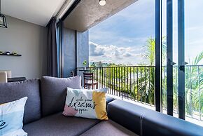 Dream City By Himmel