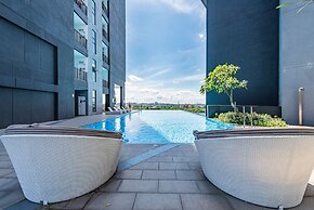 Dream City By Himmel