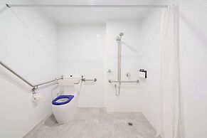 Abode Hotel Malua Bay