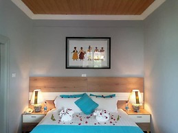 Inn of the Four Sisters