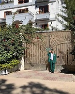 Inn of the Four Sisters