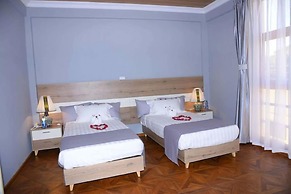 Inn of the Four Sisters