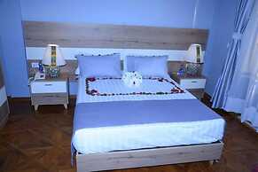 Inn of the Four Sisters