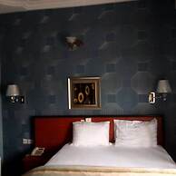 Venus Hotels & Suites