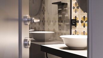 Vis Urban Suites & Spa