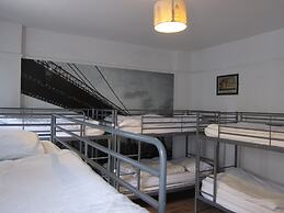 The Horse & Stables - Hostel