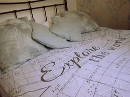 The Horse & Stables - Hostel