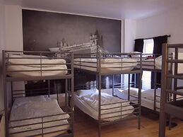 The Horse & Stables - Hostel