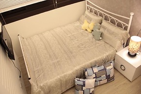 Ha Ha Cat Home Shipai